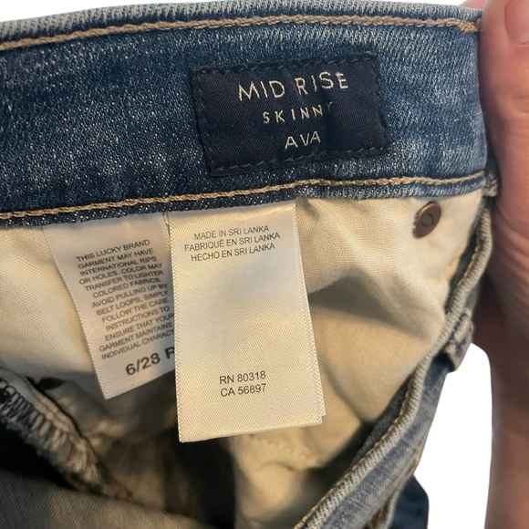 Lucky Brand Ava Mid Rise Skinny Jeans Size 6/28 Regular Medium Wash - Picture 7 of 7